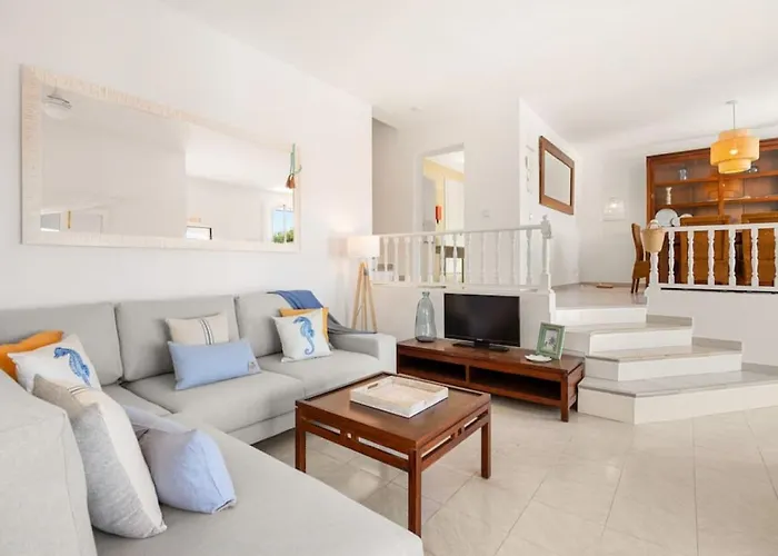 בית נופש Calma *